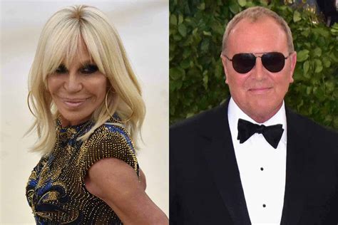 kors e versace dettagli m&a|donatella versace michael kors.